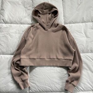 Alo Muse Hoodie Size Small